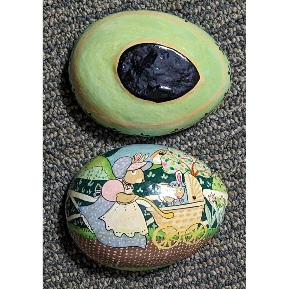 Vtg Lacquer Hand Painted Egg Rabbit Wooden Trinket Box Easter Bunny Baby Wood